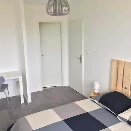 La Casa - Studio Et T2 Meubles - Face A L'enap Apartmán