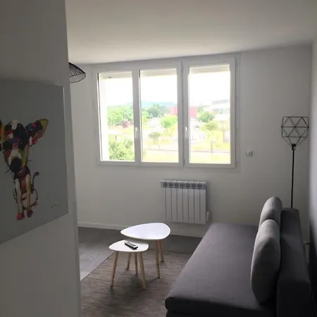 La Casa - Studio Et T2 Meubles - Face A L'enap Agen